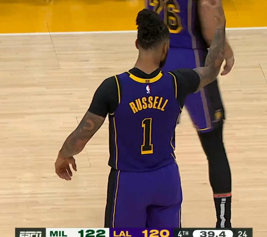 九游官方认证网站Scout连续十场比赛得分超过出色防守，湖人挑战极限！的简单介绍