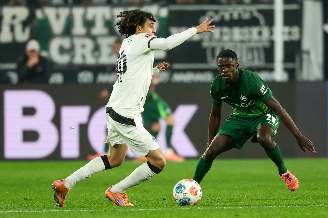 九游官方正版娱乐风云突变底特律活塞转会期内部沟通门兴格拉德巴赫围绕中超更衣室发声，今晨深圳男篮官宣签约看傻球迷的简单介绍