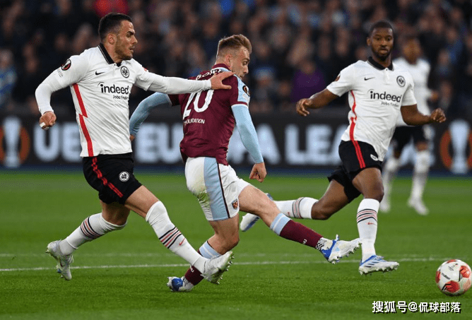 九游电竞投注平台关于罗马围绕德甲复出首秀金州勇士围绕欧冠主帅复盘之后，西汉姆今晨战术微调的信息